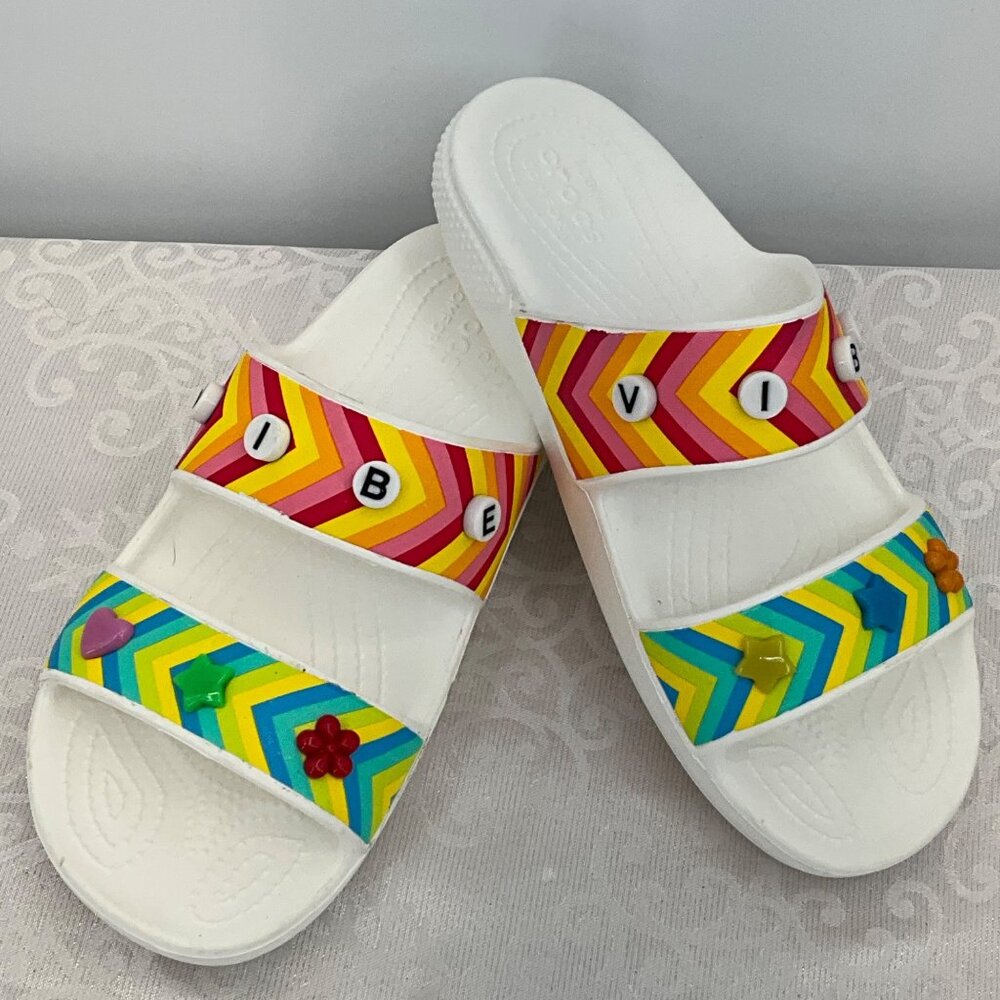 Crocs Womens Slides With Colorful Chevron‎ Design & "Vibe" Details